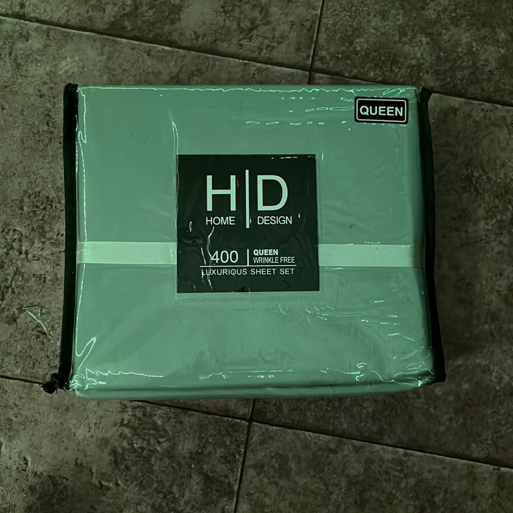 Home Design 400 Luxurious Sheet Set